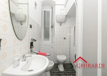 7.0 BAGNO.jpg - Appartamento Via Carlo Corsi 3, Genova (zona Sestri Ponente) - foto 23