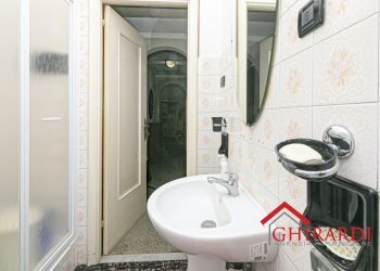 7.2 BAGNO.jpg - Appartamento Via Carlo Corsi 3, Genova (zona Sestri Ponente) - foto 25