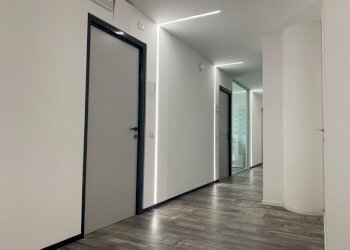 d3faf39d-a86b-45af-945d-eb6a82e230de.JPG - Ufficio Via Zambra  11, Trento - foto 7