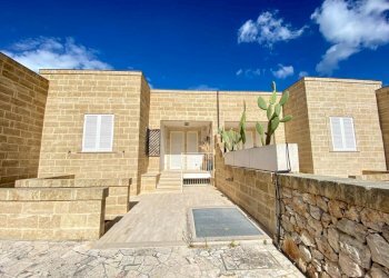 Villa a Schiera Via Rita Levi Montalcini 163, Otranto - foto 8