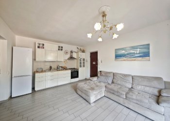 01.jpg - Quadrilocale Via Antonio Gramsci 19, Santo Stefano di Magra - foto 1