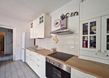 04.jpg - Quadrilocale Via Antonio Gramsci 19, Santo Stefano di Magra - foto 4