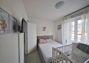 09.jpg - Quadrilocale Via Antonio Gramsci 19, Santo Stefano di Magra - foto 11