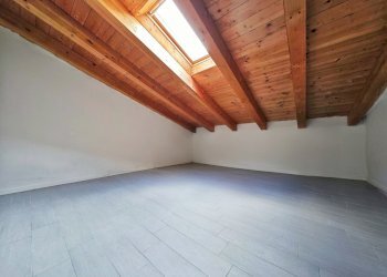 20.jpg - Quadrilocale Via Antonio Gramsci 19, Santo Stefano di Magra - foto 22