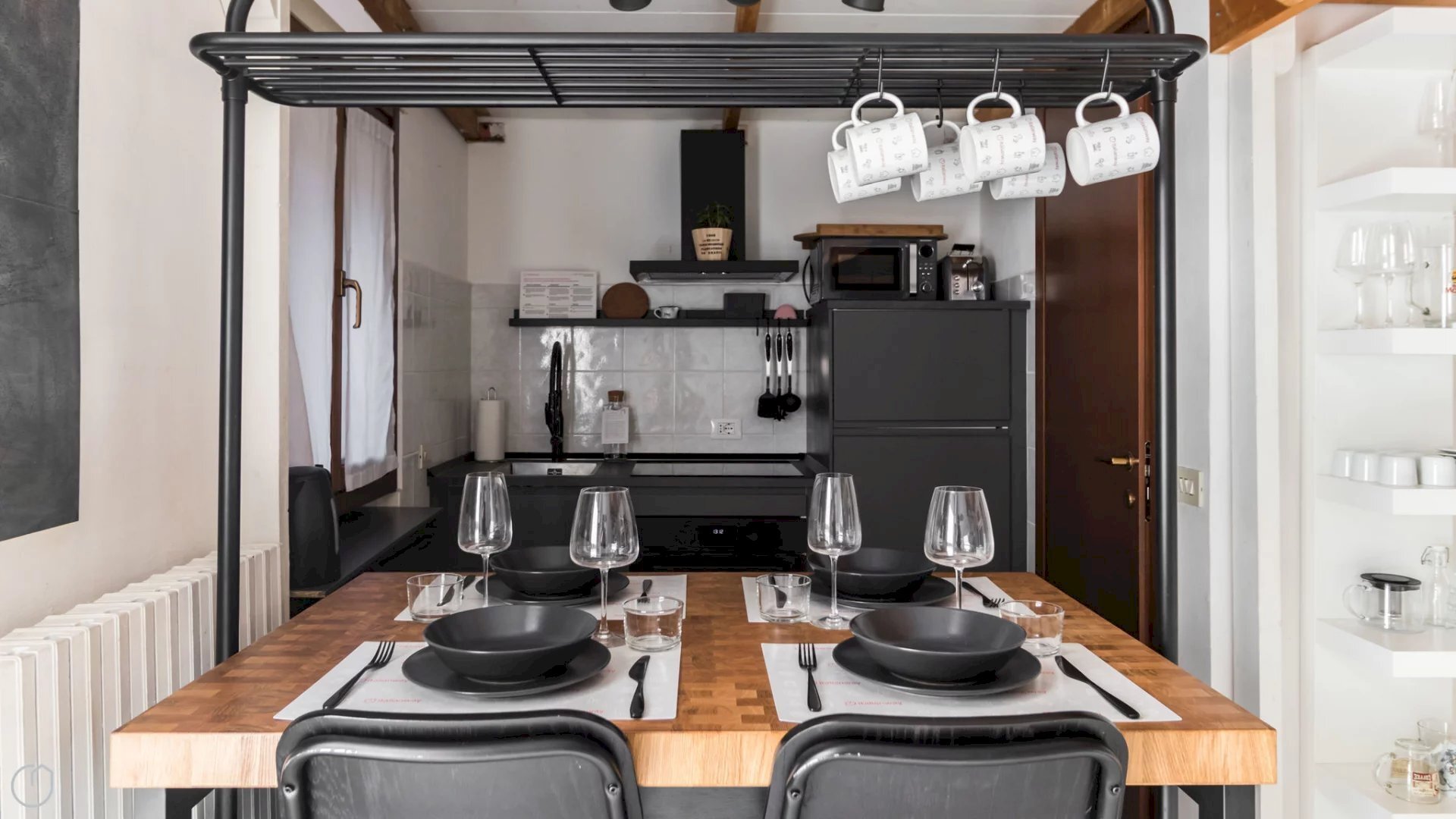 Two-room apartment Via Ambrogio Binda, Milano (neighborhood Barona) - photo 3