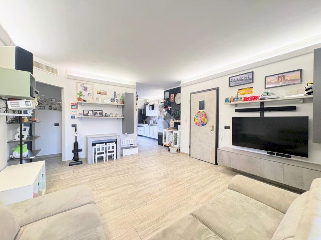 Quadrilocale Via aldo moro, La Loggia - foto 1