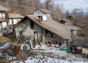 Facciata - Casa semi indipendente Via Bergera, 163, Bagnolo Piemonte - foto 11
