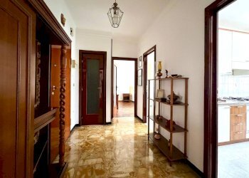 Three-room apartment Via Carlo Margotti, Sanremo - photo 11