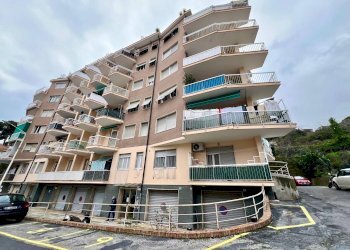 Three-room apartment Via Carlo Margotti, Sanremo - photo 47