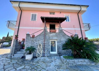 Apartment Strada del Monto, Sanremo - photo 31