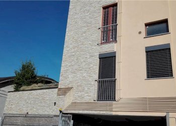 Trilocale VIA PIETRO PORRO 4C, Albavilla - foto 3