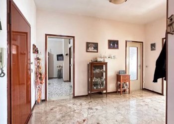 Four-room apartment Medesano - photo 3