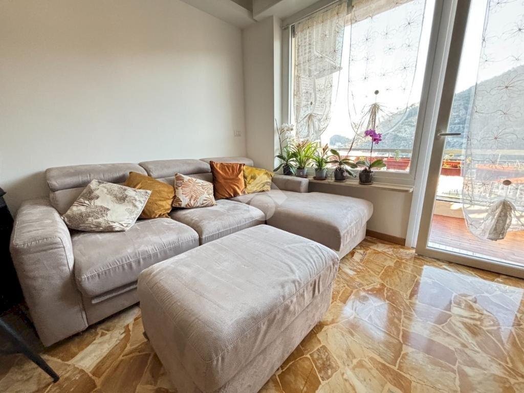 Appartamento Via di pino, Genova (zona Molassana) - foto 2