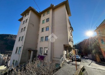 Appartamento Via di pino, Genova (zona Molassana) - foto 7