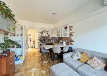 Appartamento Via di pino, Genova (zona Molassana) - foto 14