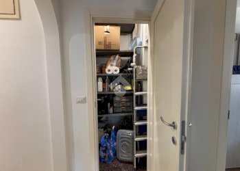 Appartamento Via di pino, Genova (zona Molassana) - foto 25