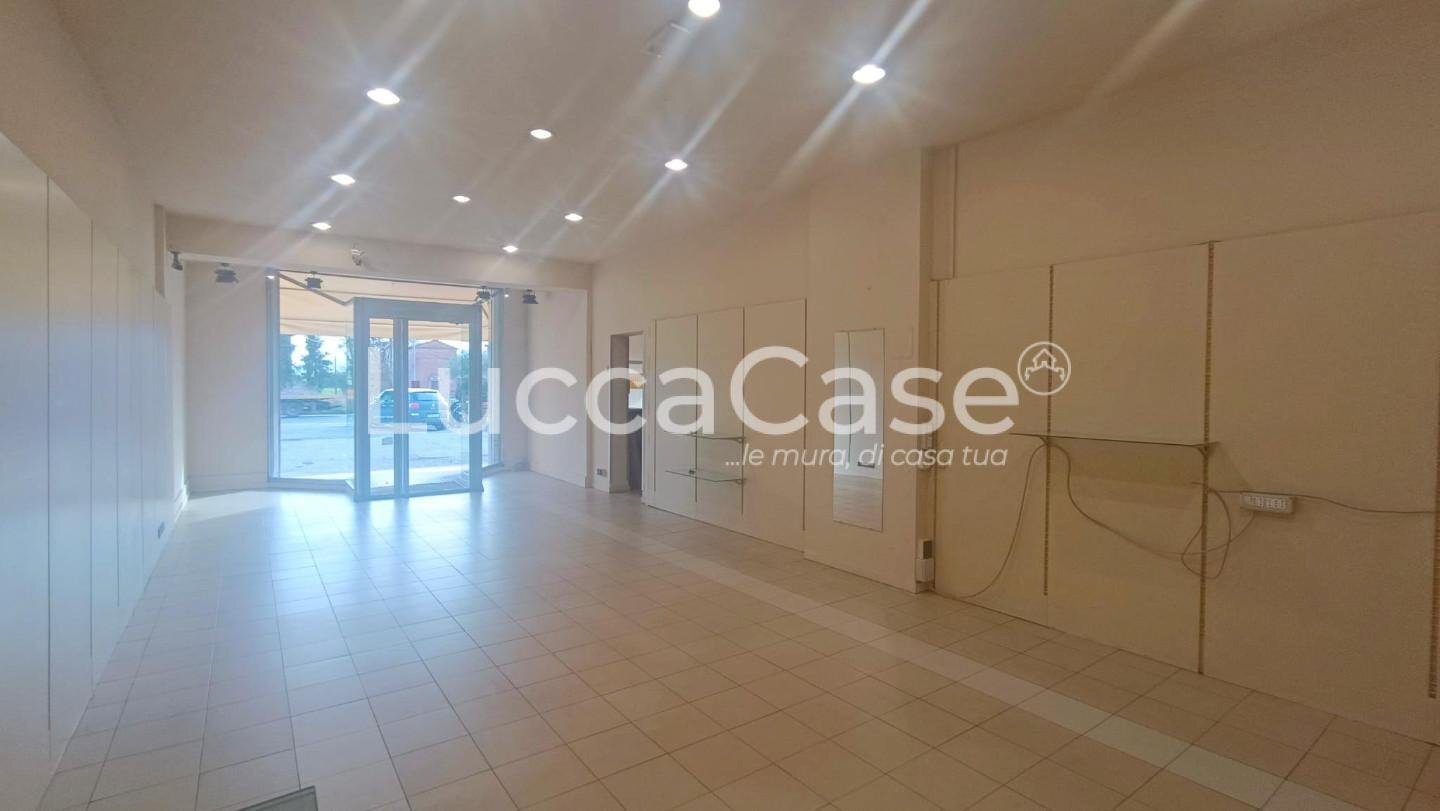 Commercial Premises Zone - photo 2