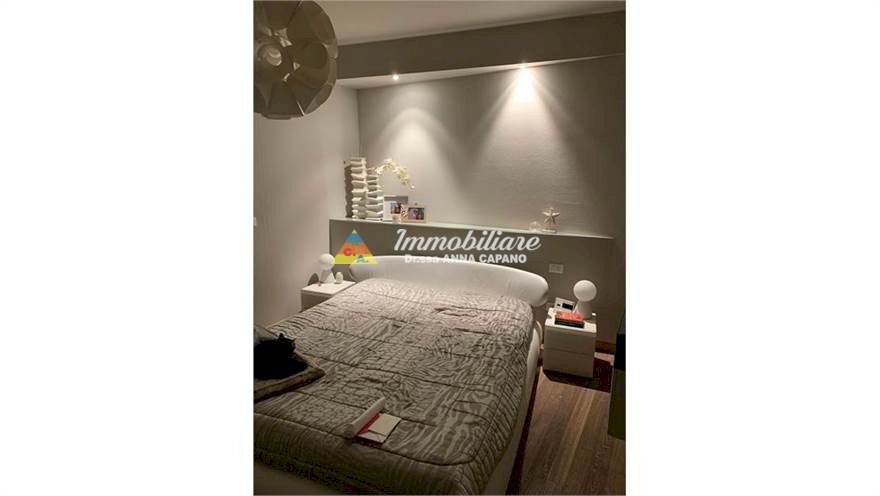 Bilocale Ad.ze Piazza Dei Tribunali, Bologna - foto 3