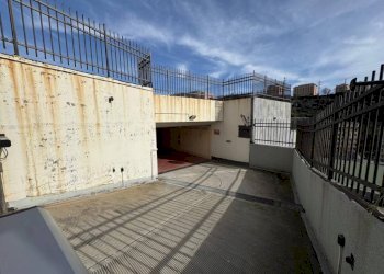 Box Genova (neighborhood Sampierdarena) - photo 2