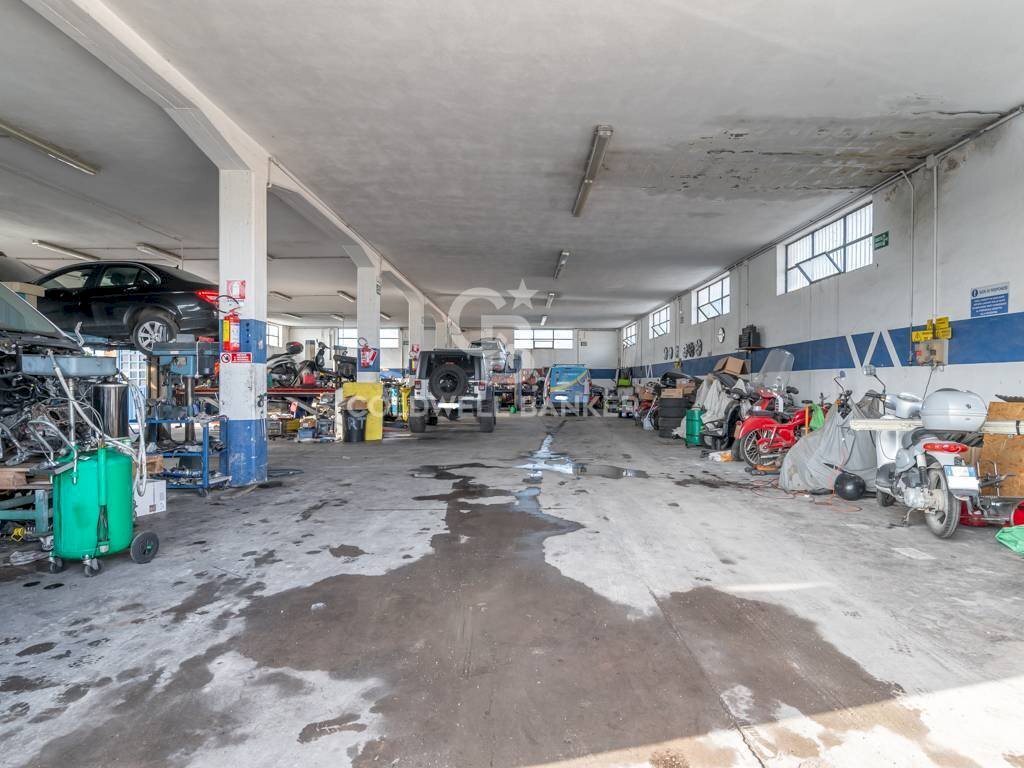 Foto 3 - Capannone Via Raffaello Sanzio
 
4, Tarquinia - foto 3