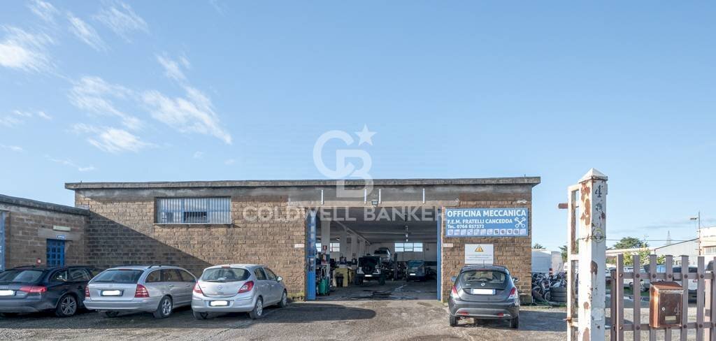 Foto 2 - Capannone Via Raffaello Sanzio
 
4, Tarquinia - foto 2