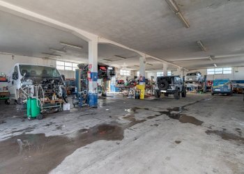 Foto 4 - Capannone Via Raffaello Sanzio
 
4, Tarquinia - foto 4