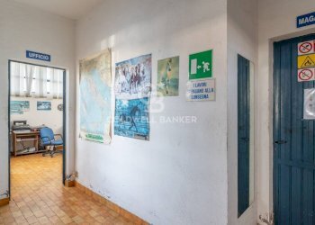 Foto 10 - Capannone Via Raffaello Sanzio
 
4, Tarquinia - foto 10