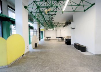 Foto 6 - Negozio Via Laghetto
 
18, Desio - foto 6