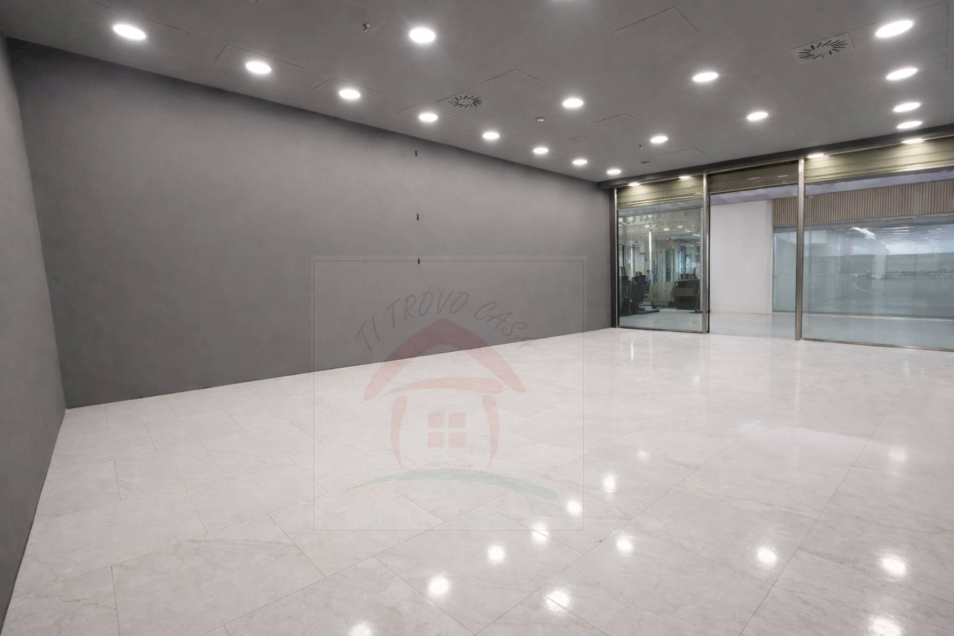 Foto 3 - Locale Commerciale Via Tamarisi
 
2, Pergine Valsugana - foto 3