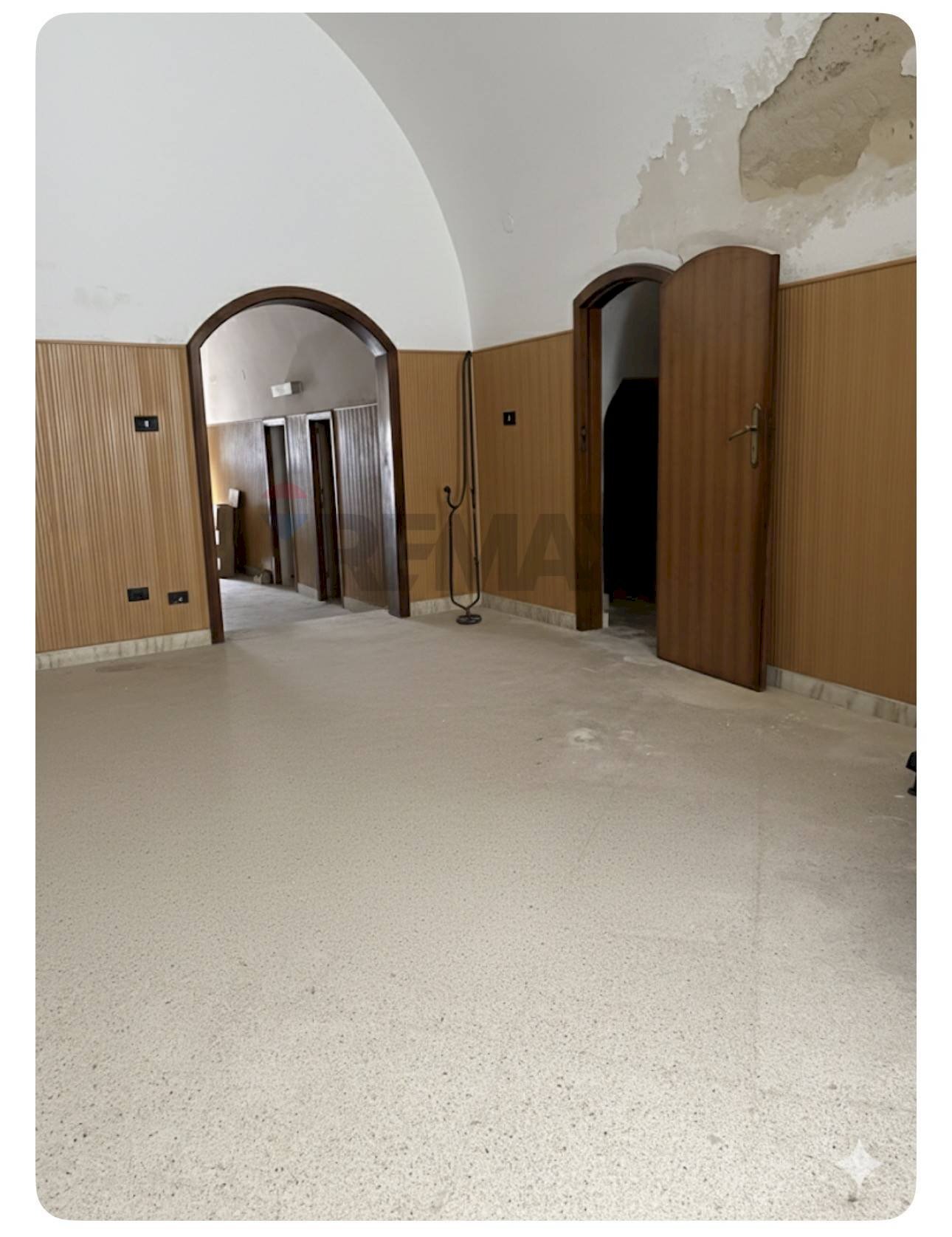 Stanza vuota - Bilocale Via Carlo Alberto
 
22-24, Triggiano - foto 1