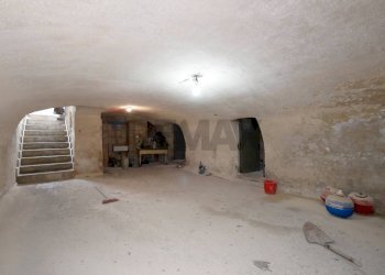 Stanza vuota - Bilocale Via Carlo Alberto
 
22-24, Triggiano - foto 19