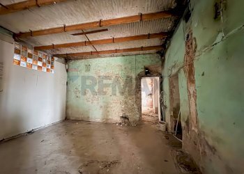 Stanza vuota - Loft Via Dalmazia
 
12, Varese - foto 8