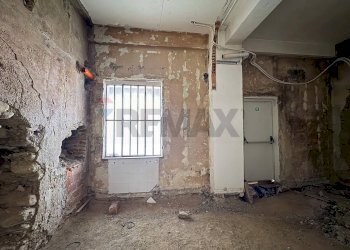 Stanza vuota - Loft Via Dalmazia
 
12, Varese - foto 10