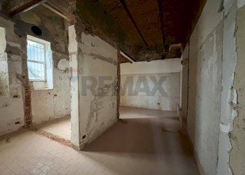 Stanza vuota - Loft Via Dalmazia
 
12, Varese - foto 12