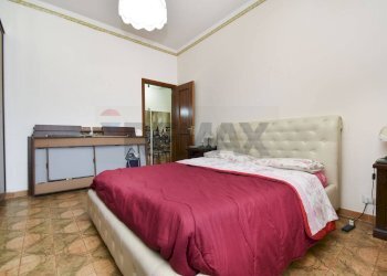 Camera / camera da letto - Trilocale VIA SOTTOTENENTE CANTONE
 
10, Mascalucia - foto 22