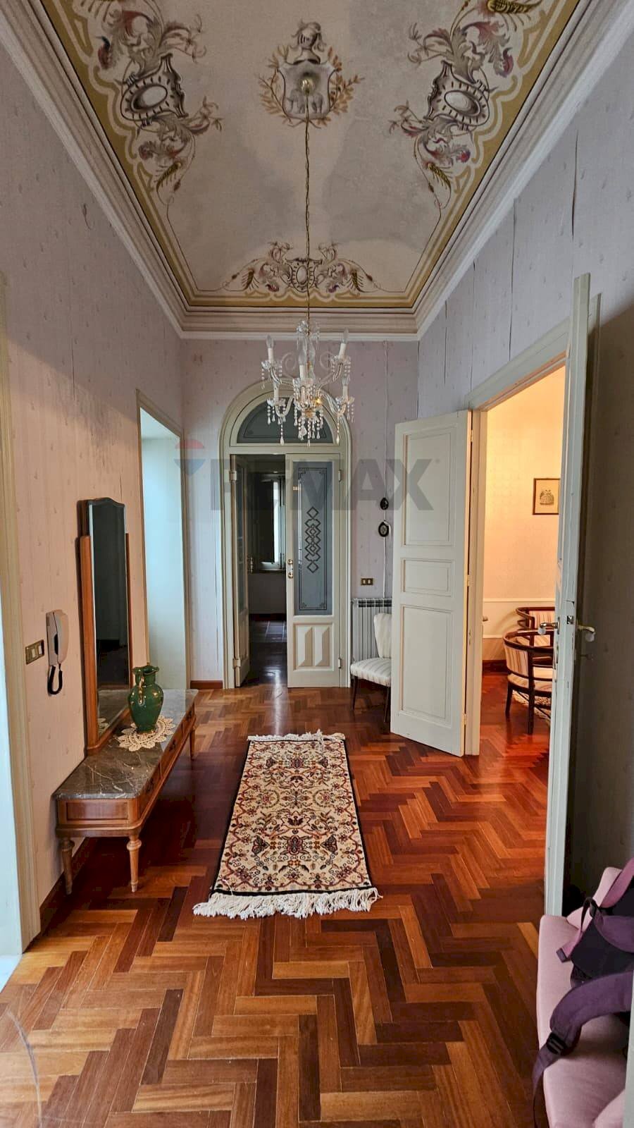 Hall / corridoio - Casa semi indipendente Via Cordici
 
15, Erice - foto 2