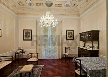 Sala da pranzo - Casa semi indipendente Via Cordici
 
15, Erice - foto 1