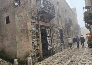 Edificio all\'aperto - Casa semi indipendente Via Cordici
 
15, Erice - foto 10