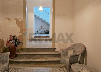 Scale - Casa semi indipendente Via Cordici
 
15, Erice - foto 15