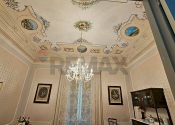 Dettagli - Casa semi indipendente Via Cordici
 
15, Erice - foto 43