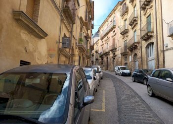 Edificio all\'aperto - Casa indipendente san bonaventura
 
41, Caltagirone - foto 2