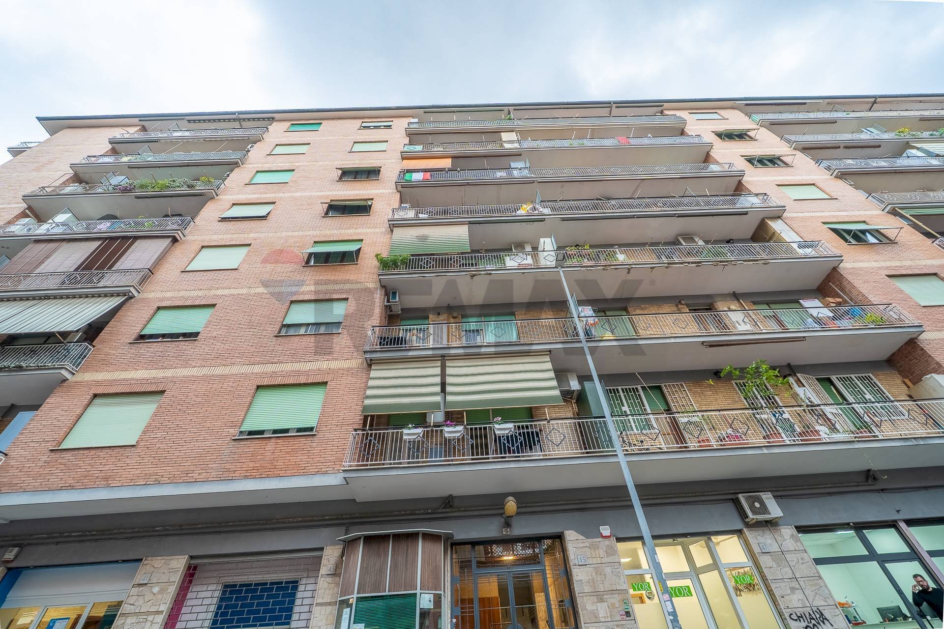 Edificio all\'aperto - Quadrilocale Via Attio Labeone, Roma - foto 2