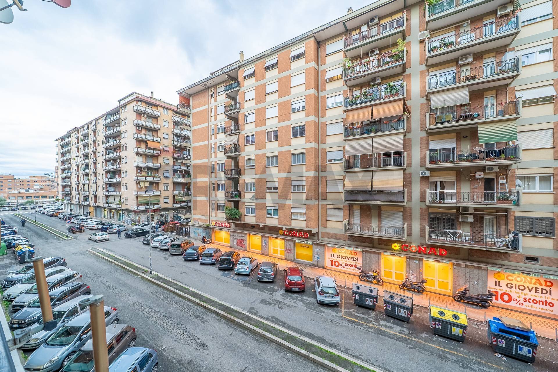 Edificio all\'aperto - Four-room apartment Via Attio Labeone, Roma - photo 1