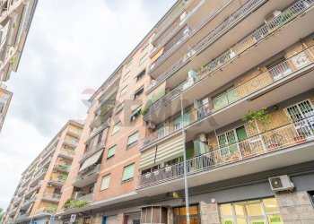 Edificio all\'aperto - Quadrilocale Via Attio Labeone, Roma - foto 5