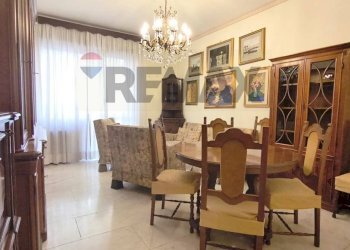 Sala da pranzo - Quadrilocale Via Attio Labeone
40, Roma - foto 10