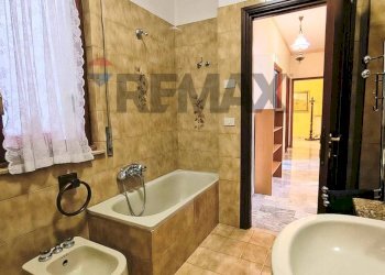 Bagno - Quadrilocale Via Attio Labeone
40, Roma - foto 19