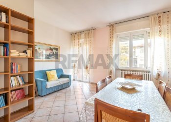 Sala da pranzo - Casa indipendente Via Montessori
 
11, Rosora - foto 9