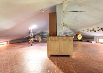 Soggiorno - Casa indipendente Via Montessori
 
11, Rosora - foto 18