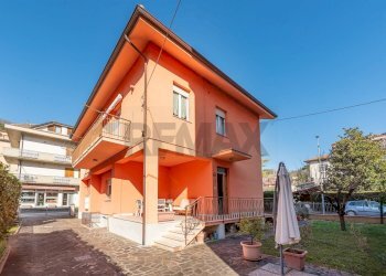 Casa all\'aperto - Casa indipendente Via Montessori
 
11, Rosora - foto 31