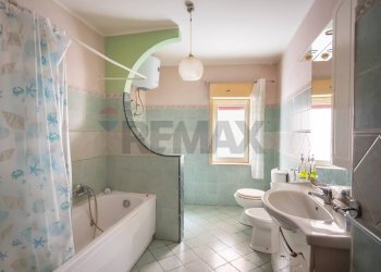 Bagno - Appartamento via ugo la malfa
 
2, Gaggi - foto 9